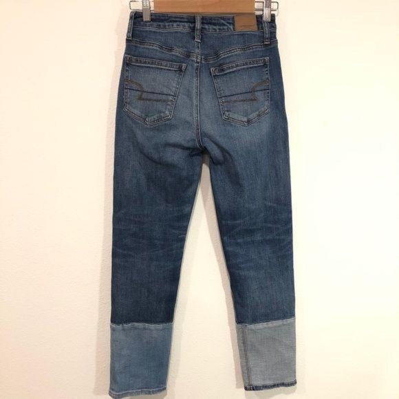 American Eagle Vintage Hi-Rise Patch Jeans - Picture 12 of 13
